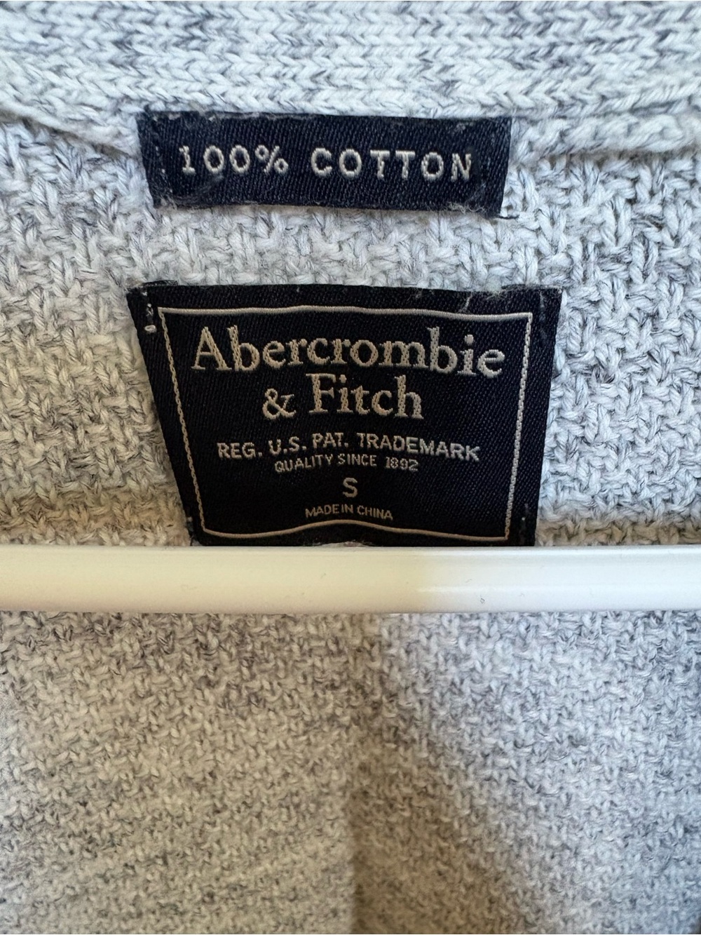 Abercrombie Cardigan - Picture 3 of 5
